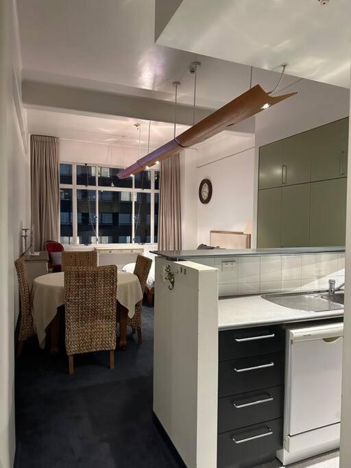 Hyper-Central Apartment Downtown אוקלנד מראה חיצוני תמונה